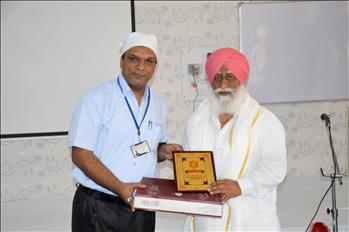 item_0_Gurmat___Classical_Sanget_Sammelan_(33)_resize_resize.JPG