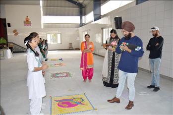 item_0_SSC-Rangoli_Competition_51_resize.JPG