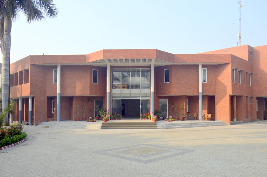 SISJMPS Front Building